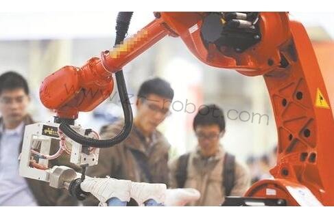 �C(j��)���ˌ�(zhu��n)�I(y��)���ٰl(f��)չ �����˲š����ʡ�