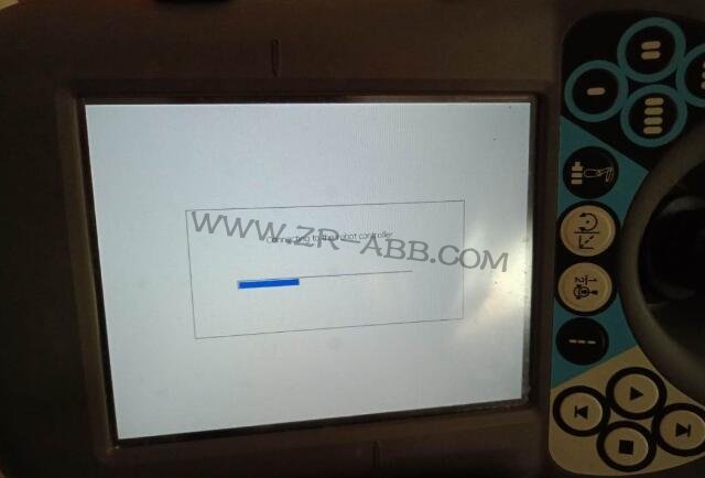 ABB�C(j��)���˹��ϾS�޳�Ҋ(ji��n)��̎������